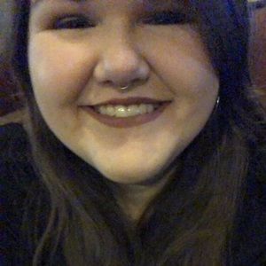 Meet your Posher, Carrie